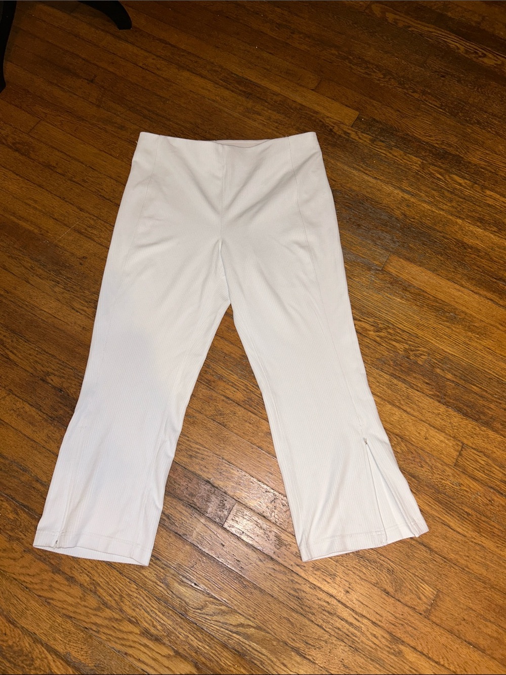 Lululemon cropped ripped leggings